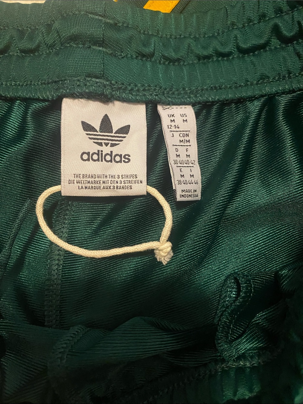 Adidas fire bird loose trousers - Picture 4 of 6